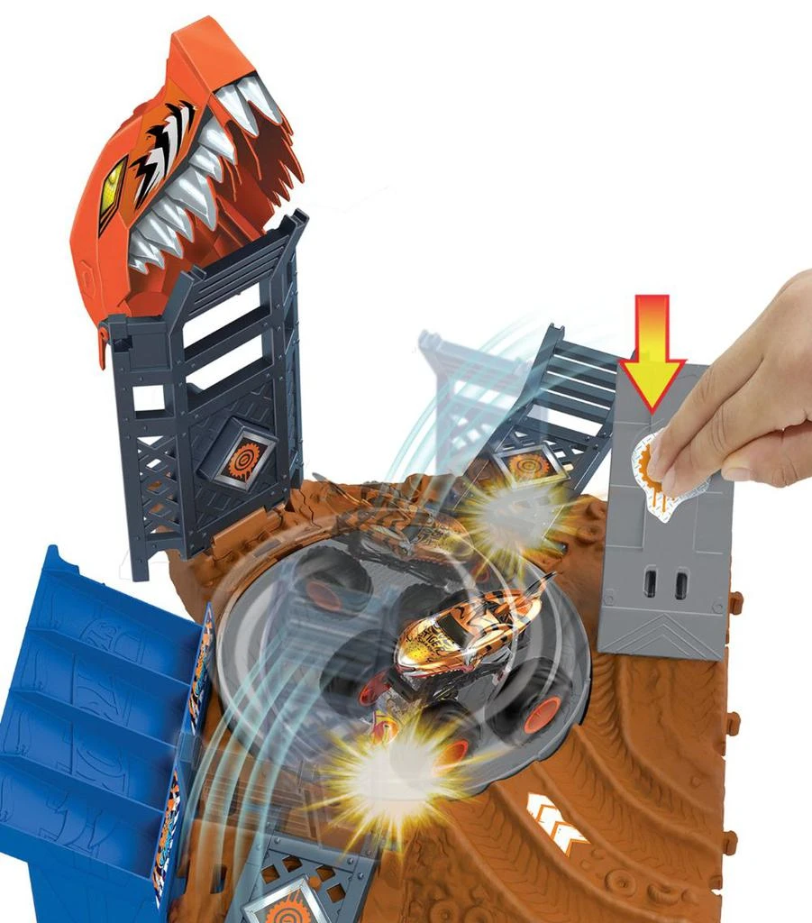 商品Hot Wheels|Monster Trucks Spin Out Playset,价格¥332,第4张图片详细描述