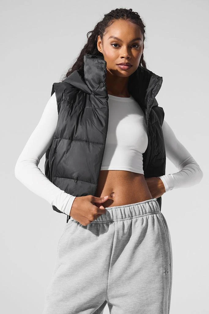 商品Alo|Gold Rush Puffer Vest - Black,价格¥1454,第4张图片详细描述