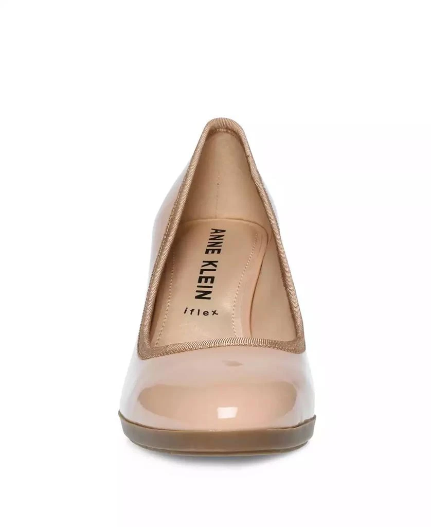 商品Anne Klein|Women's Castana Round Toe Block Heel Pumps,价格¥618,第4张图片详细描述