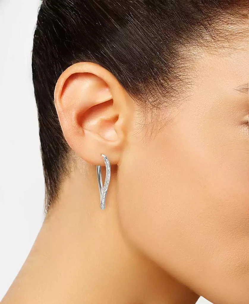 商品Macy's|2-Pc. Set Textured Wavy & Round Hoop Earrings in Sterling Silver,价格¥655,第3张图片详细描述
