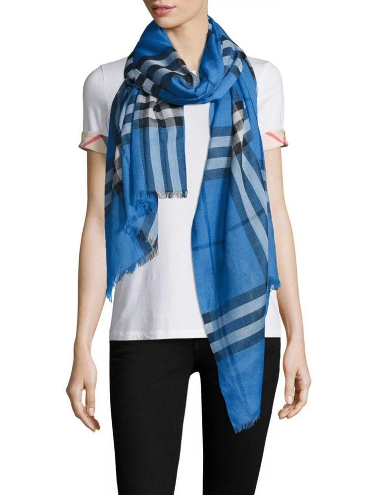 商品Burberry|Giant Check Wool & Silk Gauze Scarf,价格¥2073,第1张图片