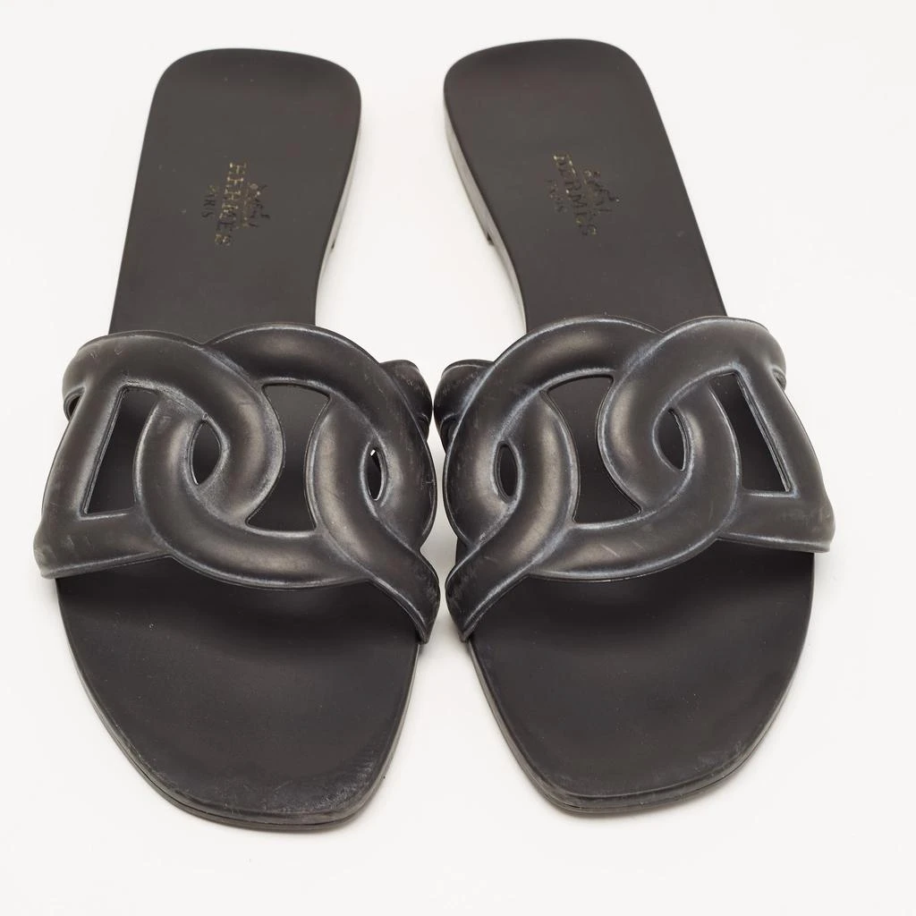 商品[二手商品] Hermes|Hermes Black Rubber Aloha Flat Slides Size 37,价格¥3259,第3张图片详细描述