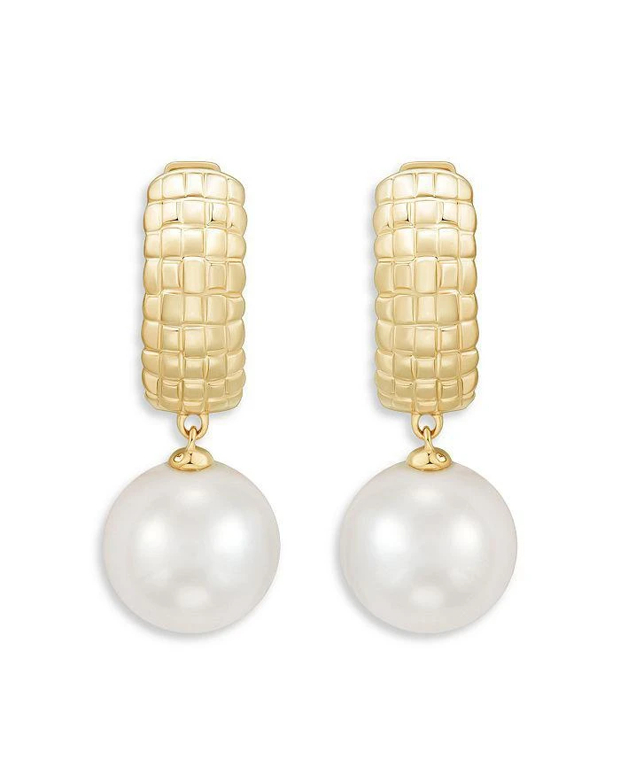 商品Bloomingdale's Fine Collection|Ming Pearl Dangle Textured Hoop Earrings in 14K Yellow Gold,价格¥22106,第2张图片详细描述