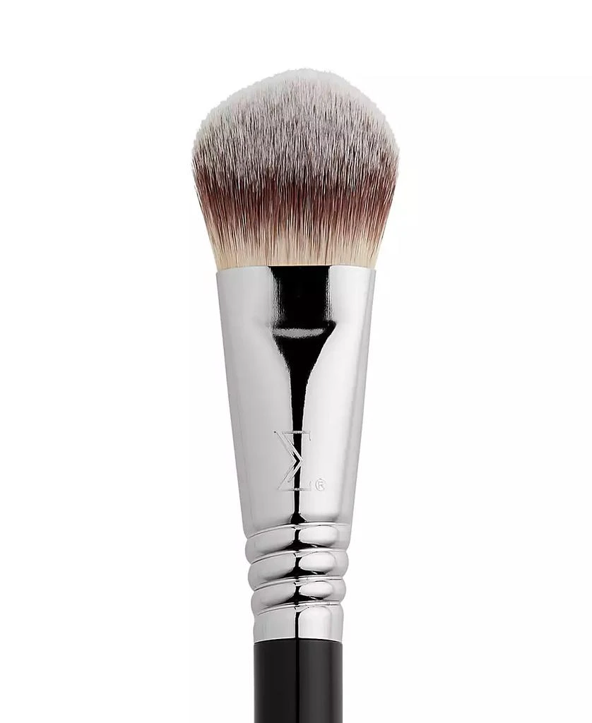 商品Sigma Beauty|F08 Precision Powder Brush,价格¥131,第2张图片详细描述