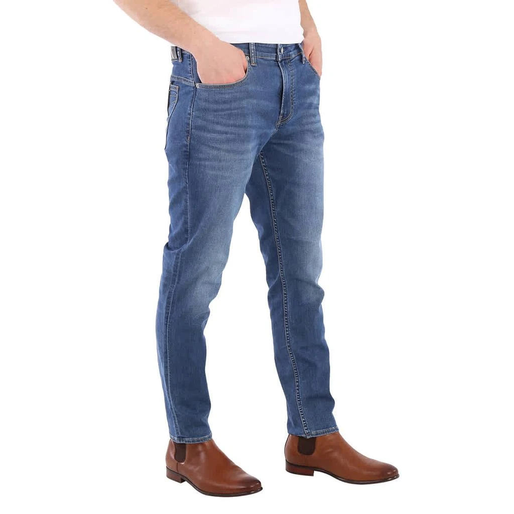商品Calvin Klein|Calvin Klein Men's Mid Blue Climate Tech Body Taper Denim Jeans, Waist Size 36",价格¥563,第1张图片