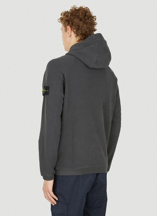 商品Stone Island|Compass Patch Hooded Sweatshirt in Grey,价格¥3523,第4张图片详细描述