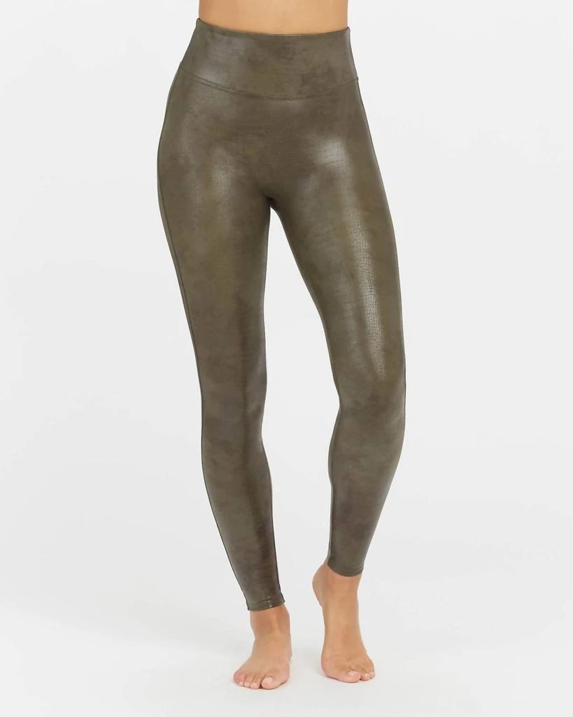 商品SPANX|Faux Leather Croc Shine Leggings in Olive,价格¥587,第2张图片详细描述