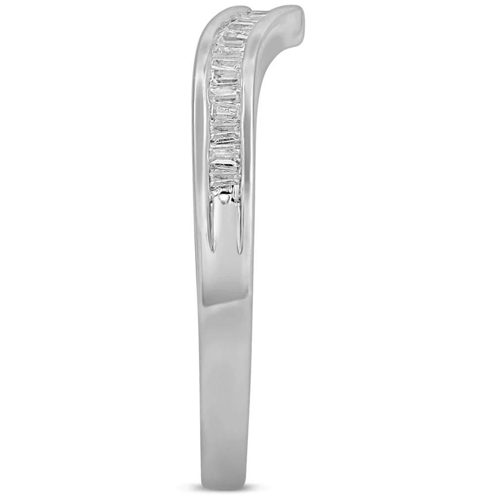 商品Macy's|Baguette Chevron Ring (1/7 ct. t.w.) in 14k White Gold,价格¥6496,第3张图片详细描述
