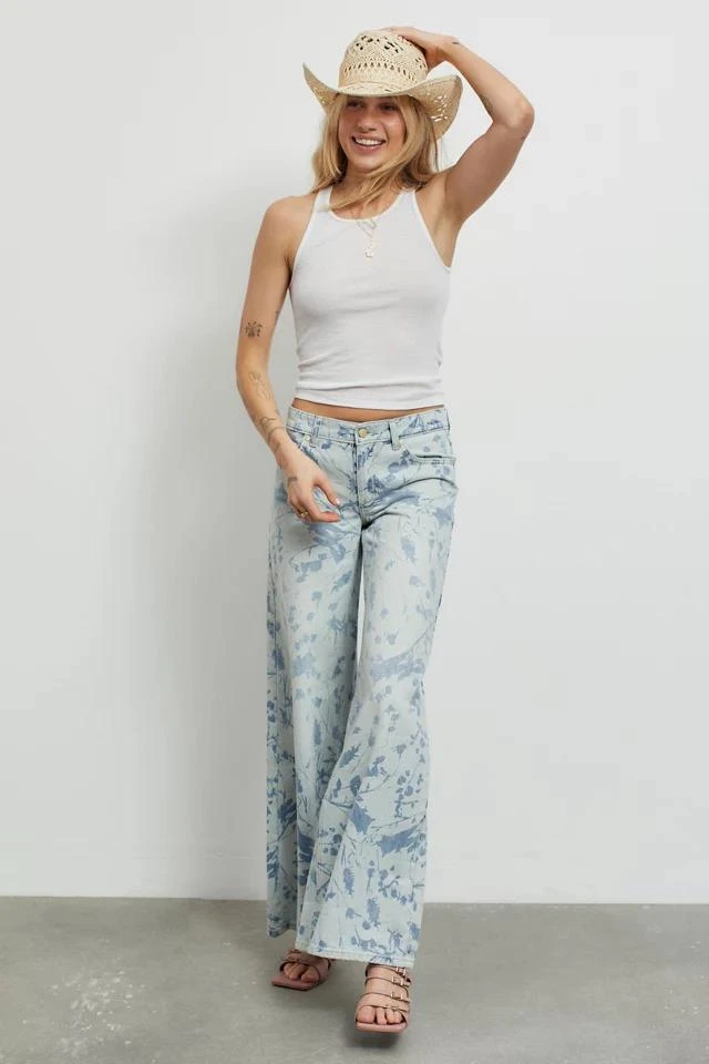 商品BDG|BDG Low & Wide Jean — Floral Print,价格¥76,第1张图片