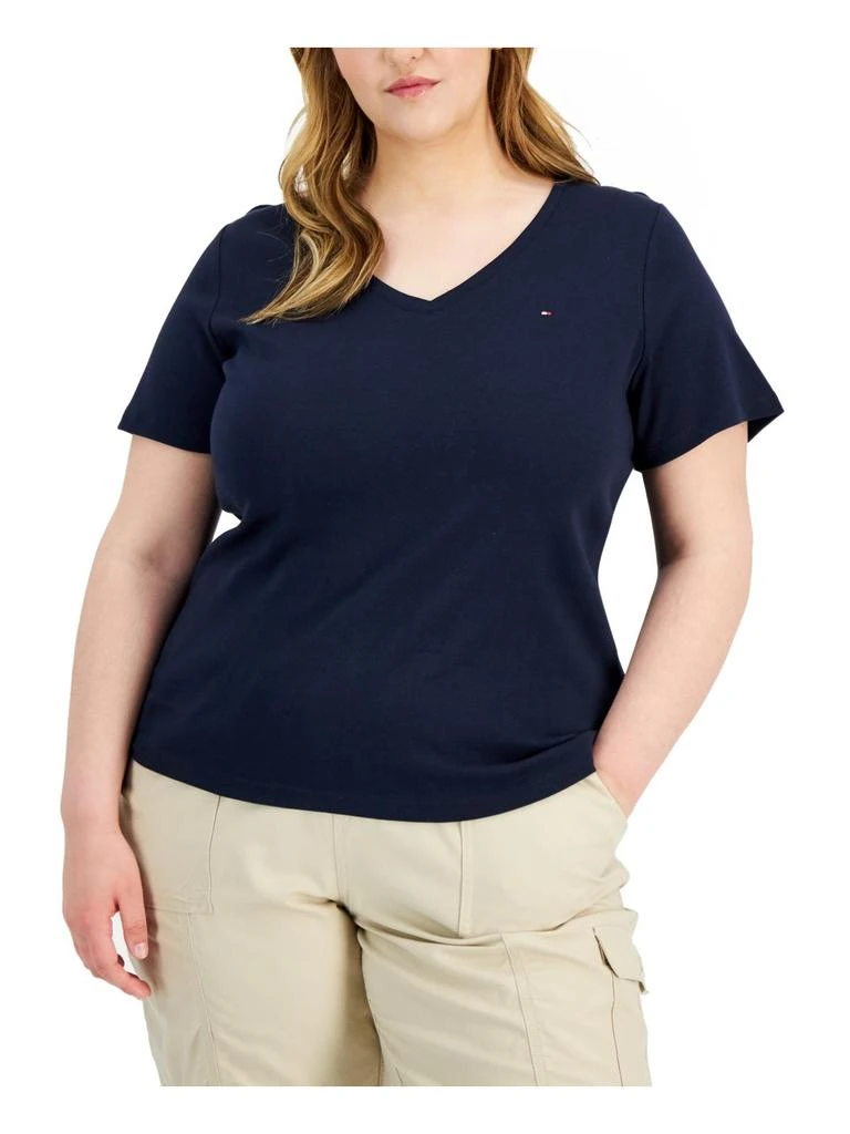商品Tommy Hilfiger|Plus Womens Cotton V-Neck T-Shirt,价格¥185,第2张图片详细描述