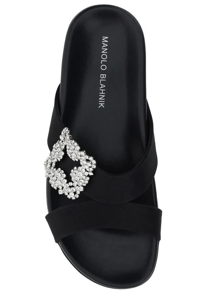 商品Manolo Blahnik|Manolo Blahnik Chilanghi Satin Buckle Embellished Flat Mules,价格¥4046,第4张�图片详细描述