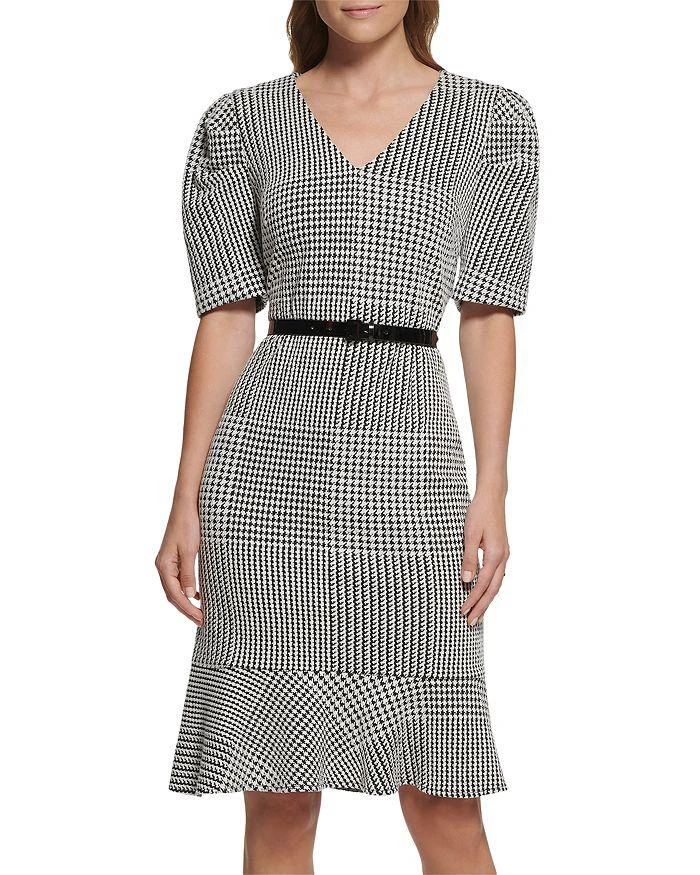 商品Karl Lagerfeld Paris|Houndstooth Knit Belted Dress,价格¥332,第1张图片