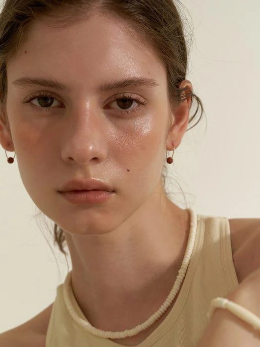 商品LOVE ME MONSTER|Gemstone Drop Earrings,价格¥469,第2张图片详细描述