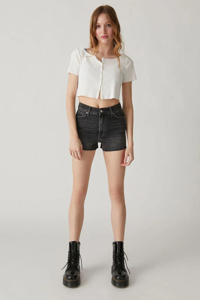 商品Urban Outfitters|BDG Girlfriend High-Waisted Denim Short,价格¥38,第4张图片详细描述