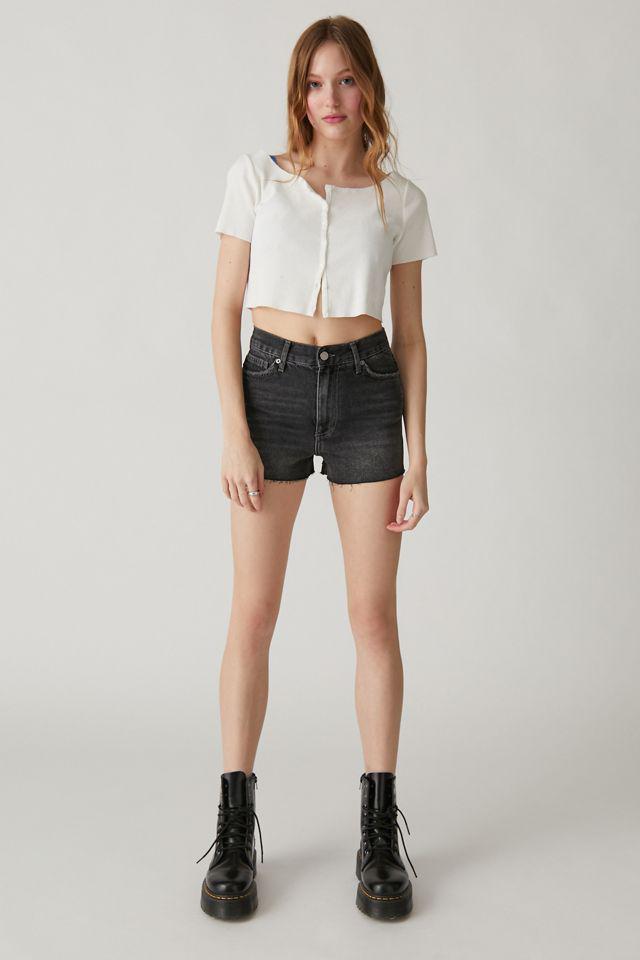 商品Urban Outfitters|BDG Girlfriend High-Waisted Denim Short,价格¥150,第6张图片详细描述