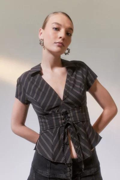 商品Urban Outfitters|UO Carmella Collared Lace-Up Top,价格¥424,第1张图片