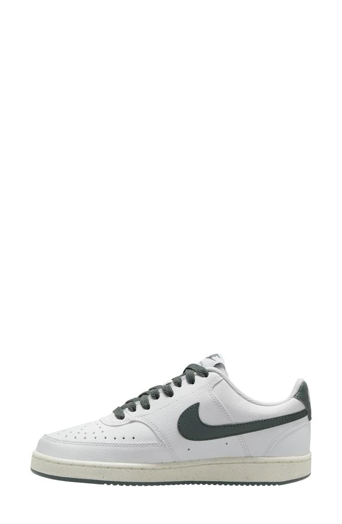 商品NIKE|Court Vision Low Sneaker,价格¥533,第4张图片详细描述