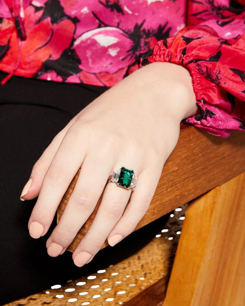 商品Fantasia by DeSerio|Emerald-Cut Center with Trapezoid Sides Ring, Size 6-8, Emerald,价格¥14360,第2张图片详细描述