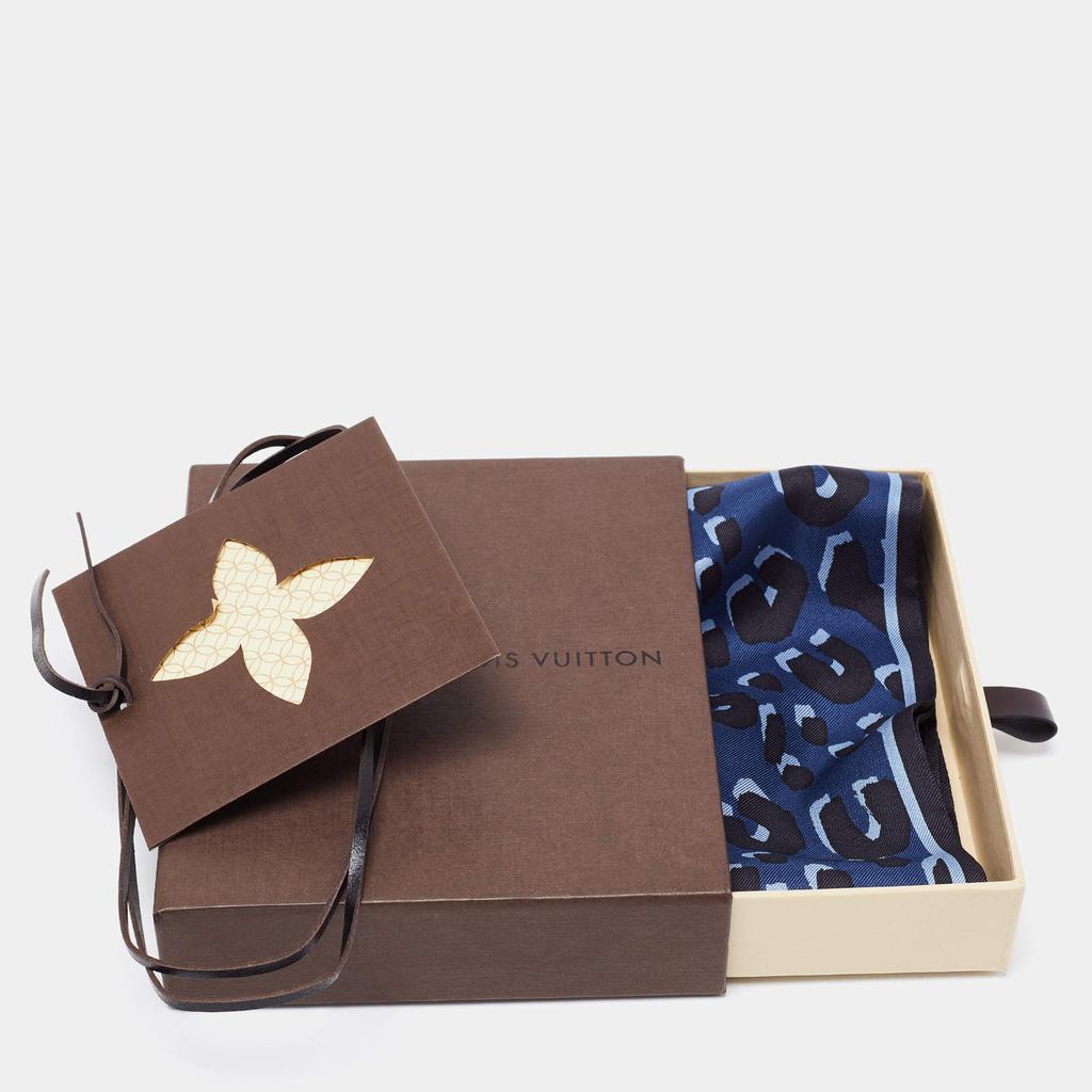 Louis Vuitton Blue Leopard Print Silk Bandeau Scarf商品第5张图片规格展示