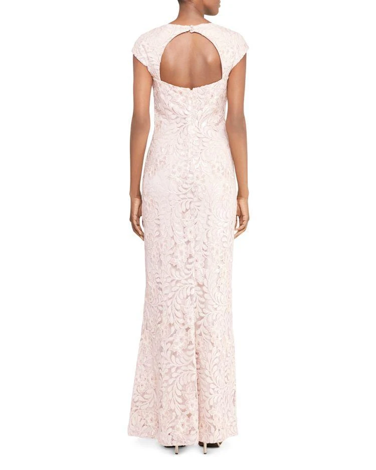 商品Ralph Lauren|Sequin Lace Gown,价格¥598,第2张图片详细描述