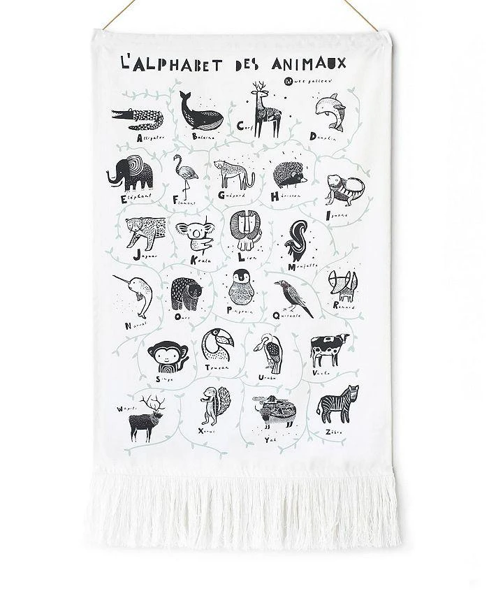 商品Wee Gallery|Animal Alphabet Printed Tapestry - French Edition - All Ages,价格¥398,第1张图片