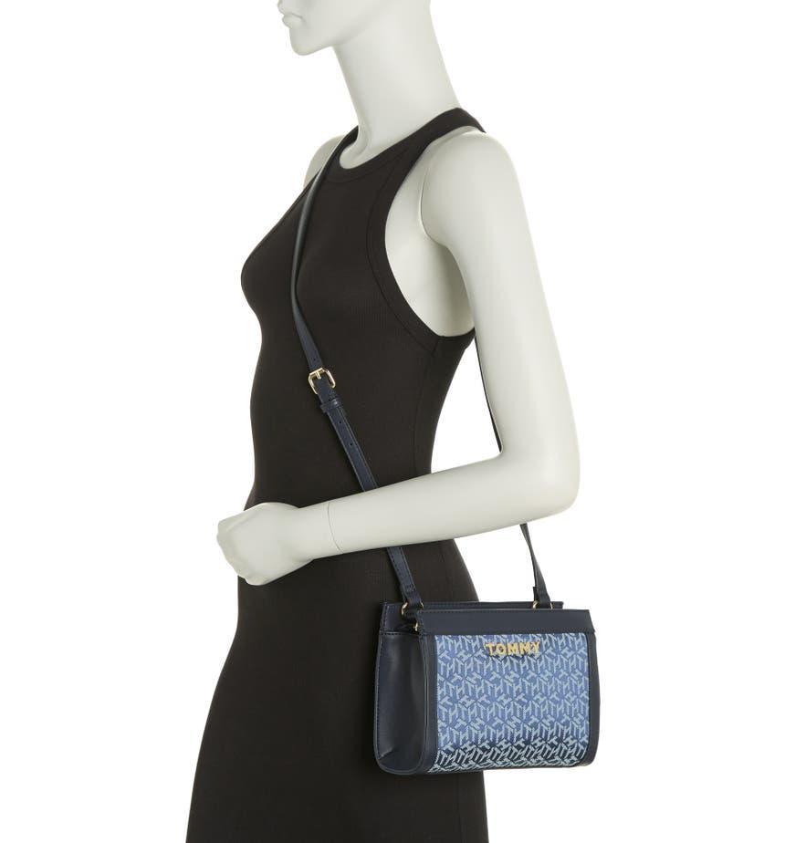 商品Tommy Hilfiger|Bridget Monogram Crossbody,价格¥447,第4张图片详细描述