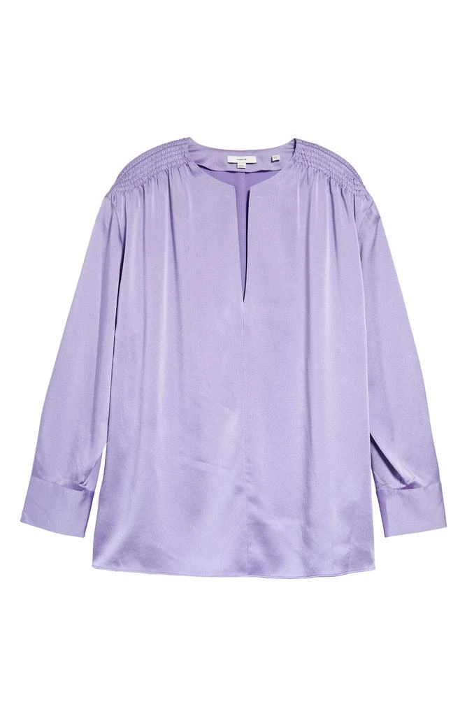 商品Vince|Smocked Shoulder Long Sleeve Satin Blouse,价格¥525,第5张图片详细描述