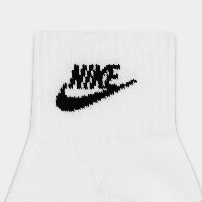 Nike Everyday Essential Ankle Socks (3-Pack) 商品