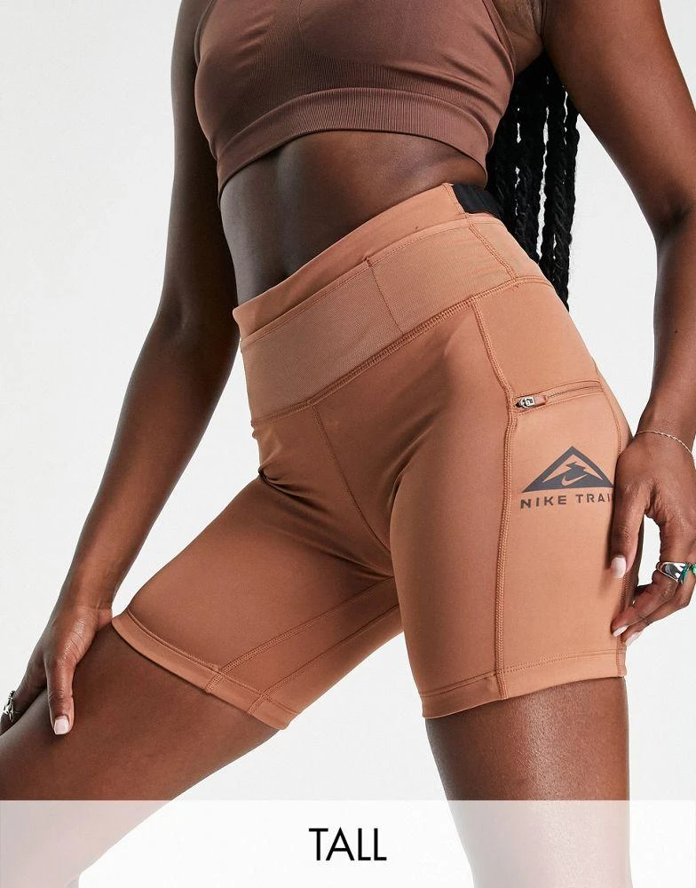 商品NIKE|Nike Running Trail epic luxe booty legging shorts in beige,价格¥145,第1张图片
