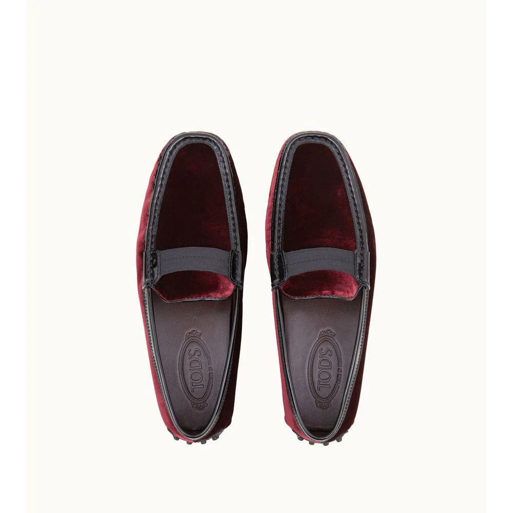 商品Tod's|Gommino Driving Shoes in Velvet,价格¥1272,第5张图片详细描述