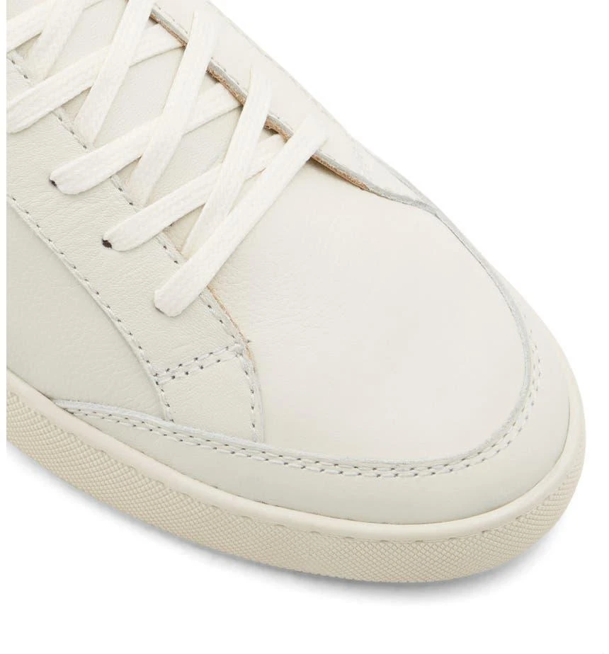 Track Sneaker 商品