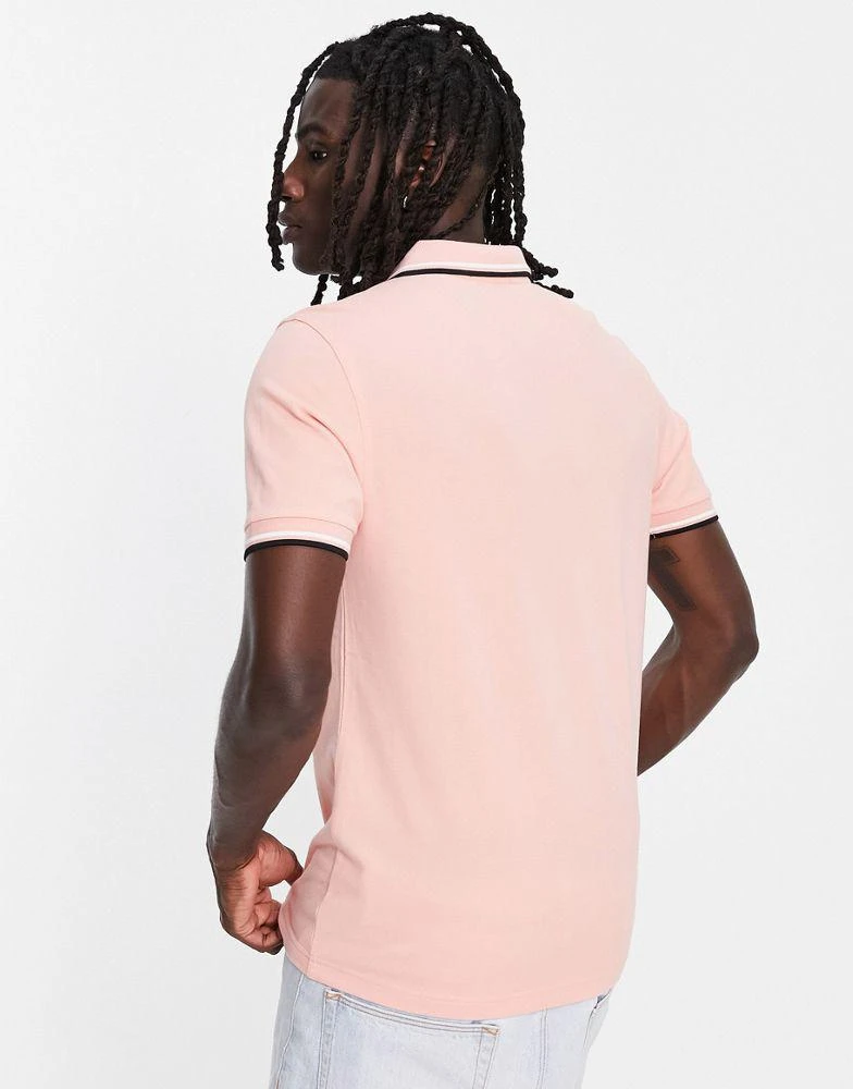 商品Fred Perry|Fred Perry twin tipped polo shirt in pink,价格¥347,第2张图片详细描述