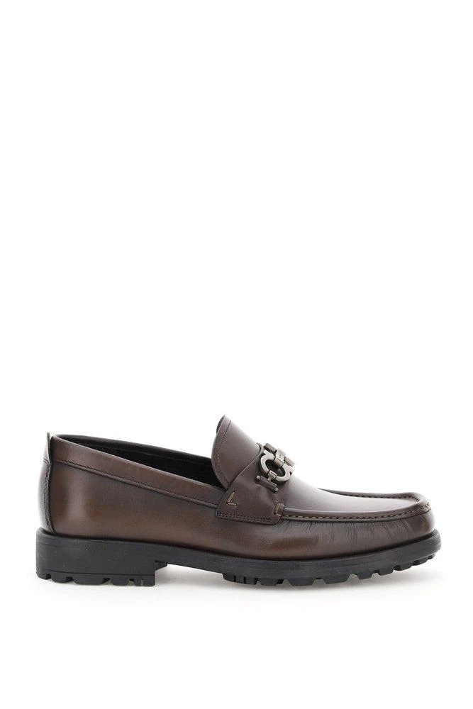 商品Salvatore Ferragamo|Salvatore Ferragamo Gancini Moccasins,价格¥3377,第1张图片