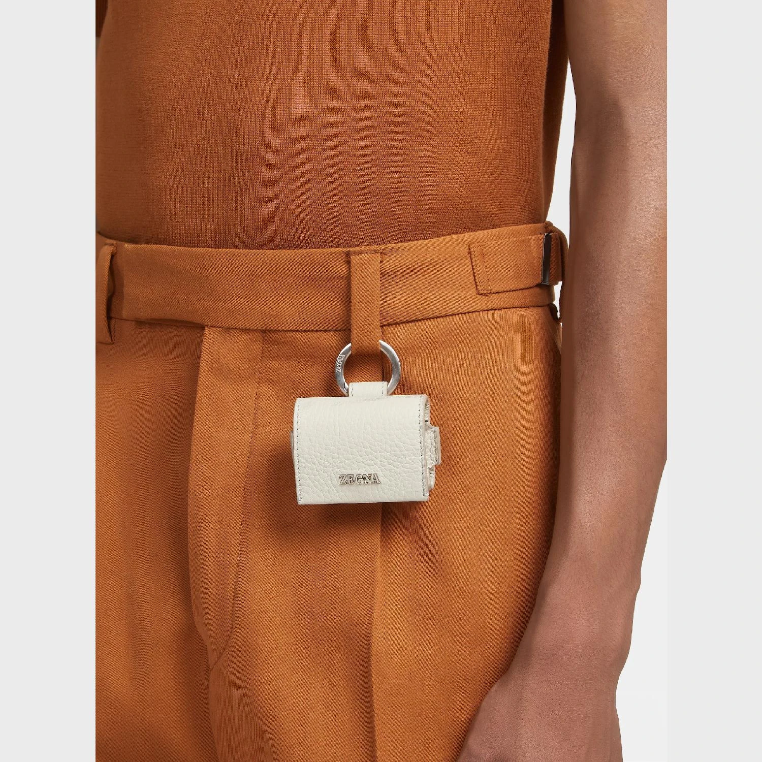 【预售】 杰尼亚 25春夏 男士 钥匙扣 WHITE DEERSKIN AIRPODS PRO CASE LHCVM-E1794Z-MOO  商品