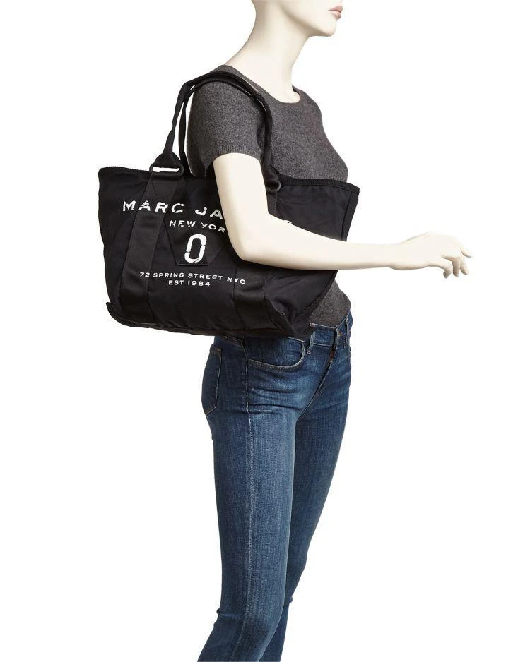 商品Marc Jacobs|New Logo Small Tote,价格¥1458,第2张图片详细描述