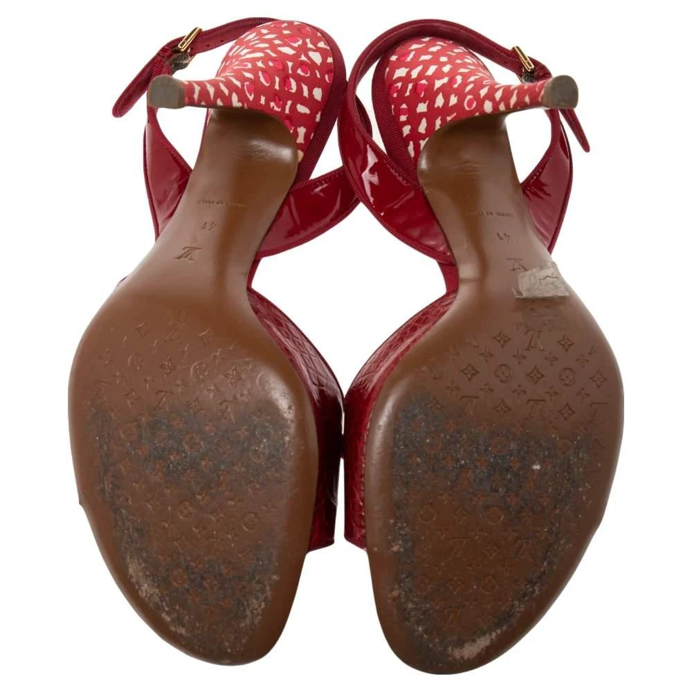 Louis Vuitton Red Croc Embossed Leather Printed Silk Bow Lock Charm Detail Slingback Sandals Size 41 商品