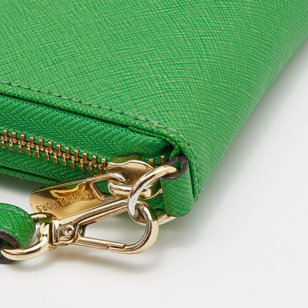 Michael Kors Green Leather Jet Set Zip Around Wristlet Wallet商品第9张图片规格展示