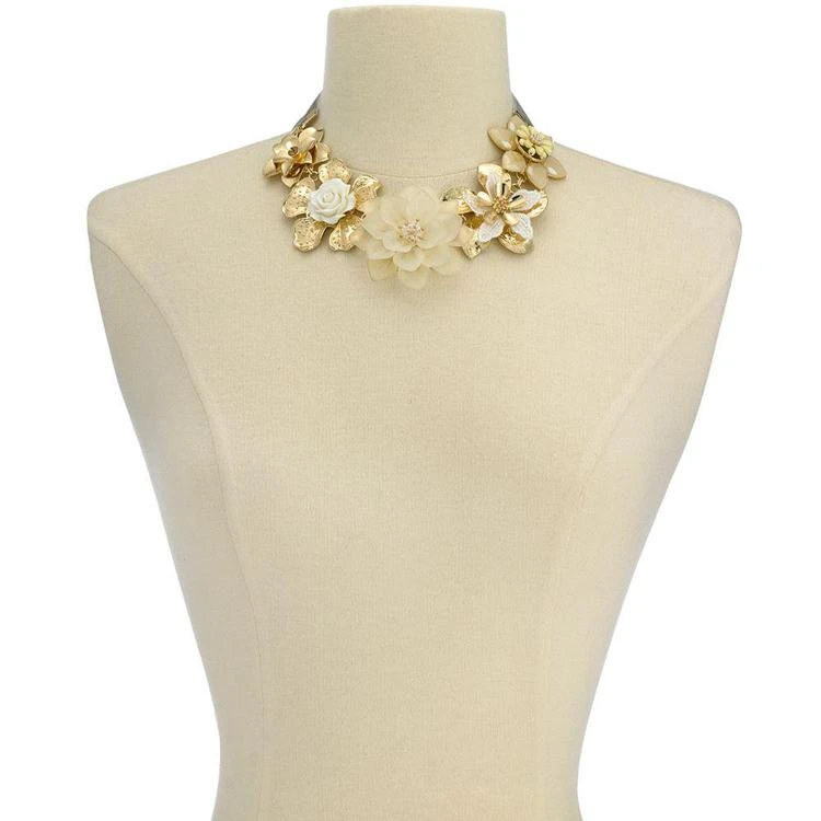 商品INC International|I.N.C. Gold-Tone Crystal & Imitation Pearl White Flower Velvet Ribbon 42" Statement Necklace, Created for Macy's,价格¥99,第2张图片详细描述