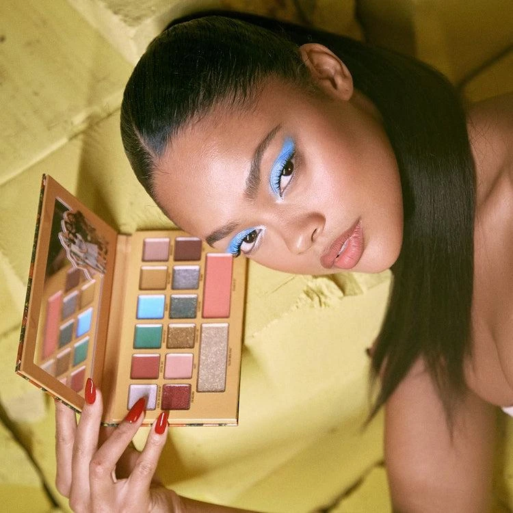 商品Kylie Cosmetics|Wizard of Oz Eye & Face Pressed Powder Palette,价格¥334,第5张图片详细描述