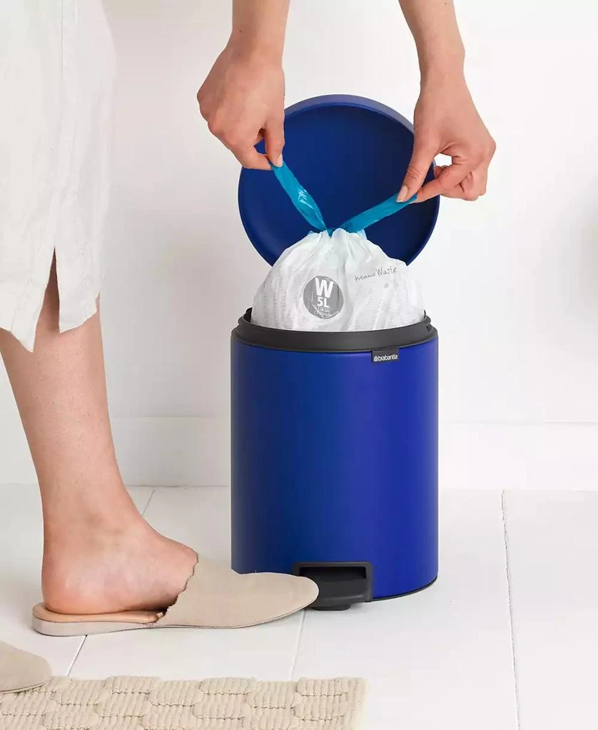 商品Brabantia|New Icon Step on Trash Can, 1.3 Gallon, 5 Liter,价格¥631,第5张图片详细描述