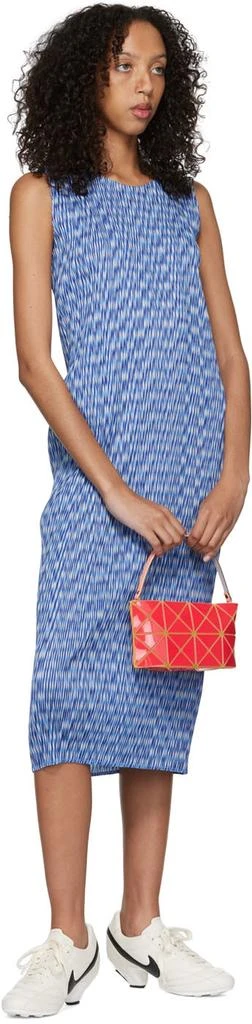 商品Issey Miyake|Red Lucent Gloss Shoulder Bag,价格¥1973,第5张图片详细描述
