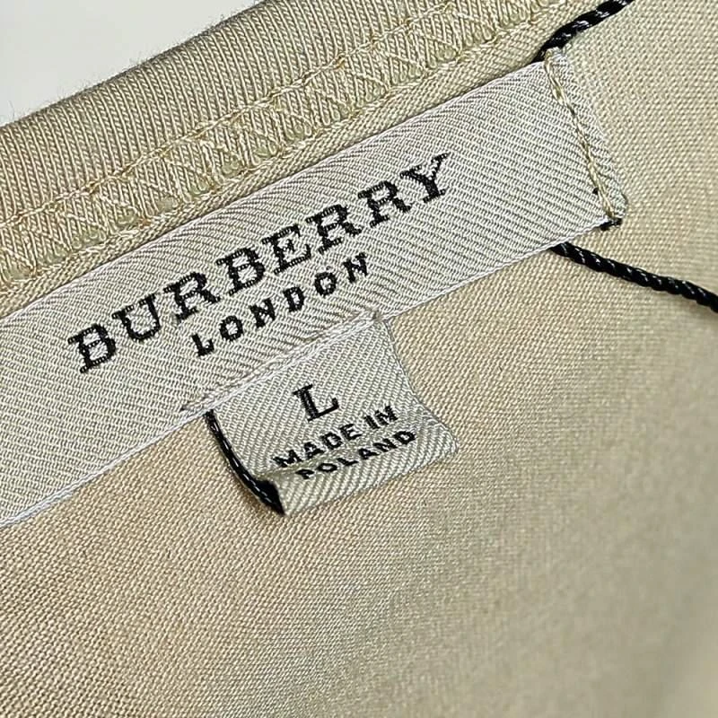 商品[二手商品] Burberry|Burberry Beige Stretch Cotton Novacheck Patch Detail Short Sleeve T-Shirt L,价格¥871,第5张图片详细��描述