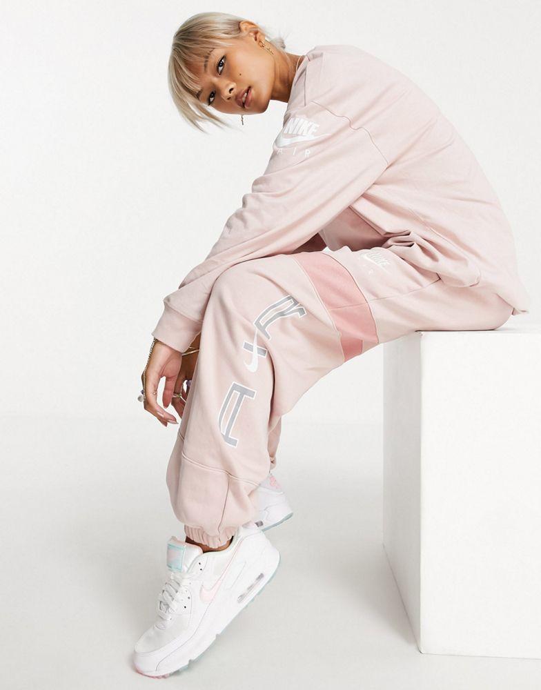 Nike Air oversized fleece joggers in pink oxford商品第4张图片规格展示