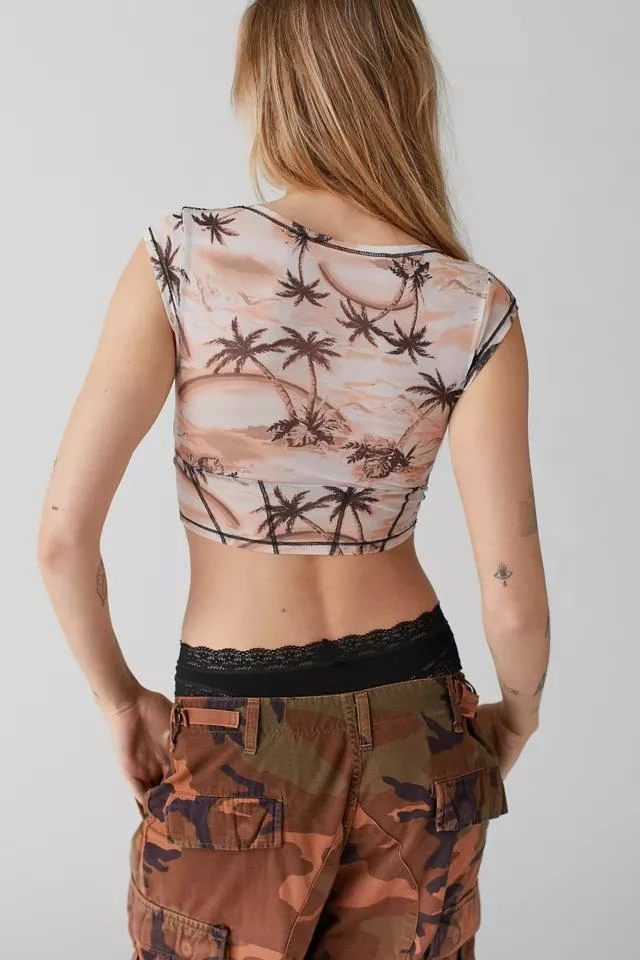 商品Urban Outfitters|UO Nyla Mesh Cropped Corset Top,价格¥38,第2张图片详细描述