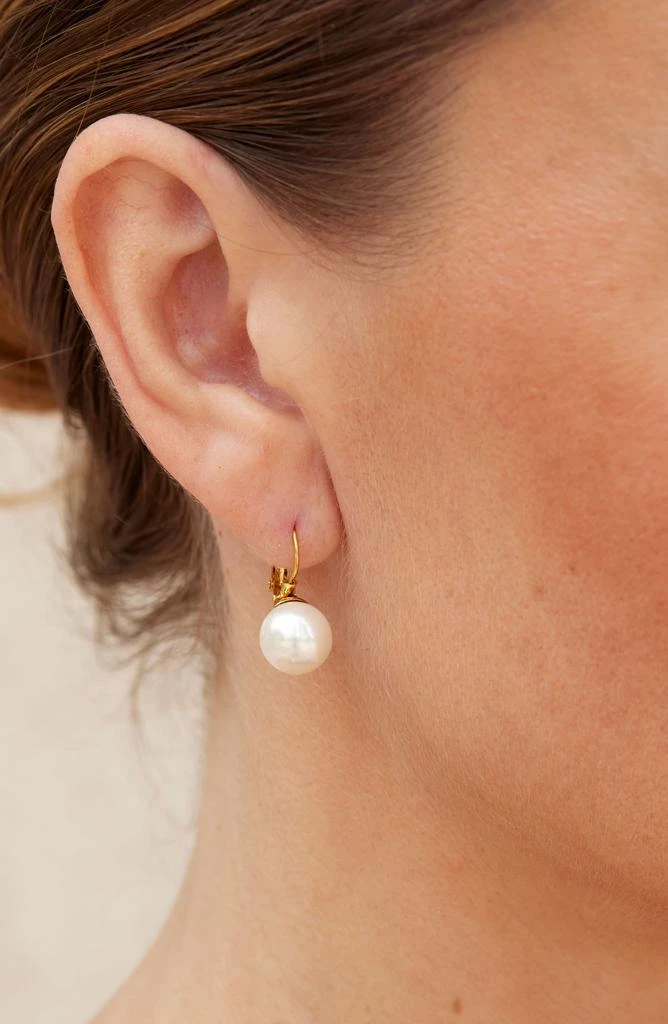 商品Savvy Cie Jewels|Mother of Pearl Leverback Earrings,价格¥188,第2张图片详细描述