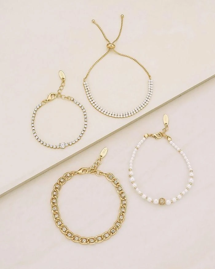 商品Ettika Jewelry|Ultimate Imitation Pearl & Embellished Mixed Bracelets in 18K Gold Plate, Set of 4,价格¥563,第3张图片详细描述