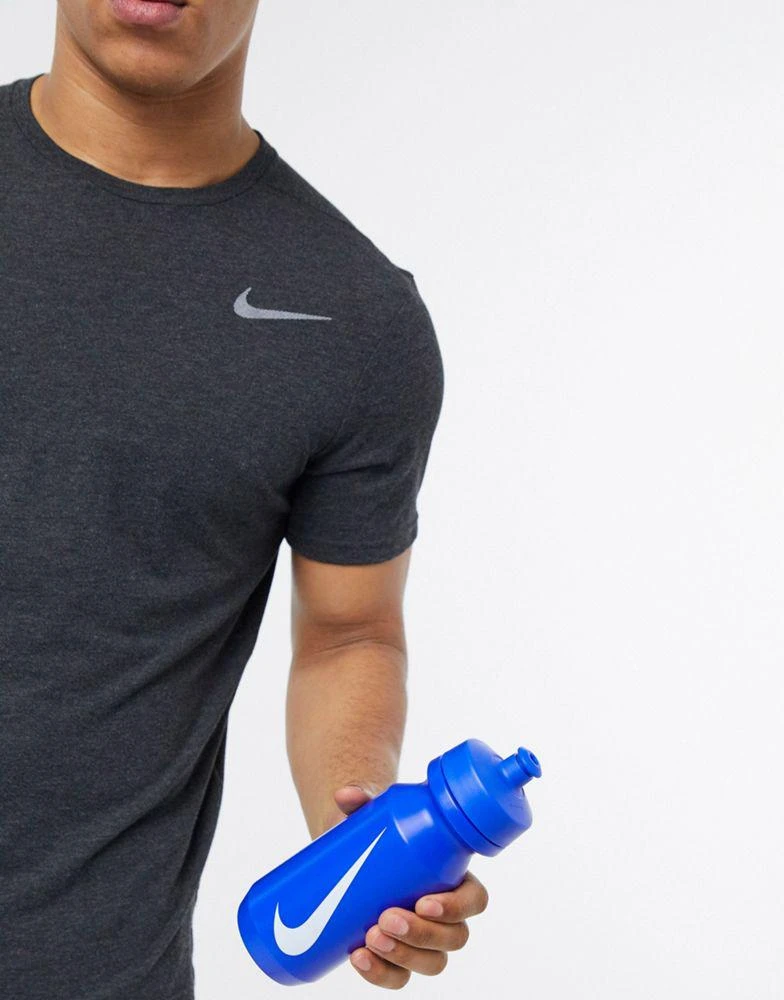 商品NIKE|Nike Training water bottle in blue,价格¥52,第3张图片详细描述