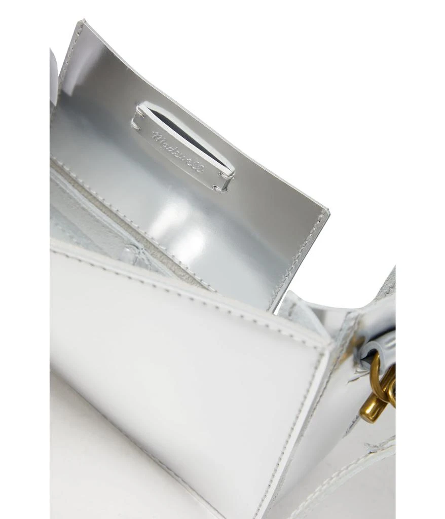 商品Madewell|The Toggle Flap Crossbody Bag in Specchio Leather,价格¥833,第3张图片详细描述