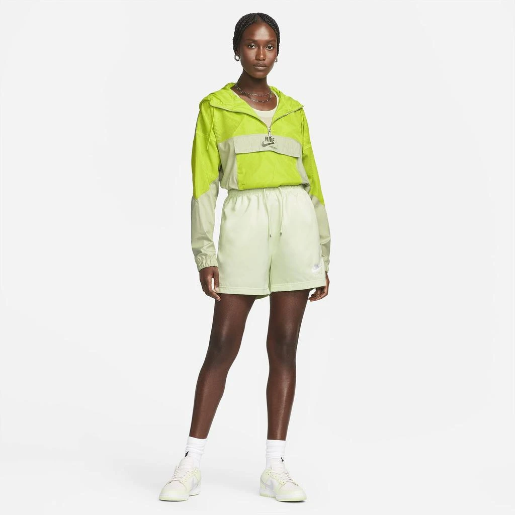 商品NIKE|Nike Women's Sportswear Mesh Sport Jacket,价格¥695,第2张图片详细描述