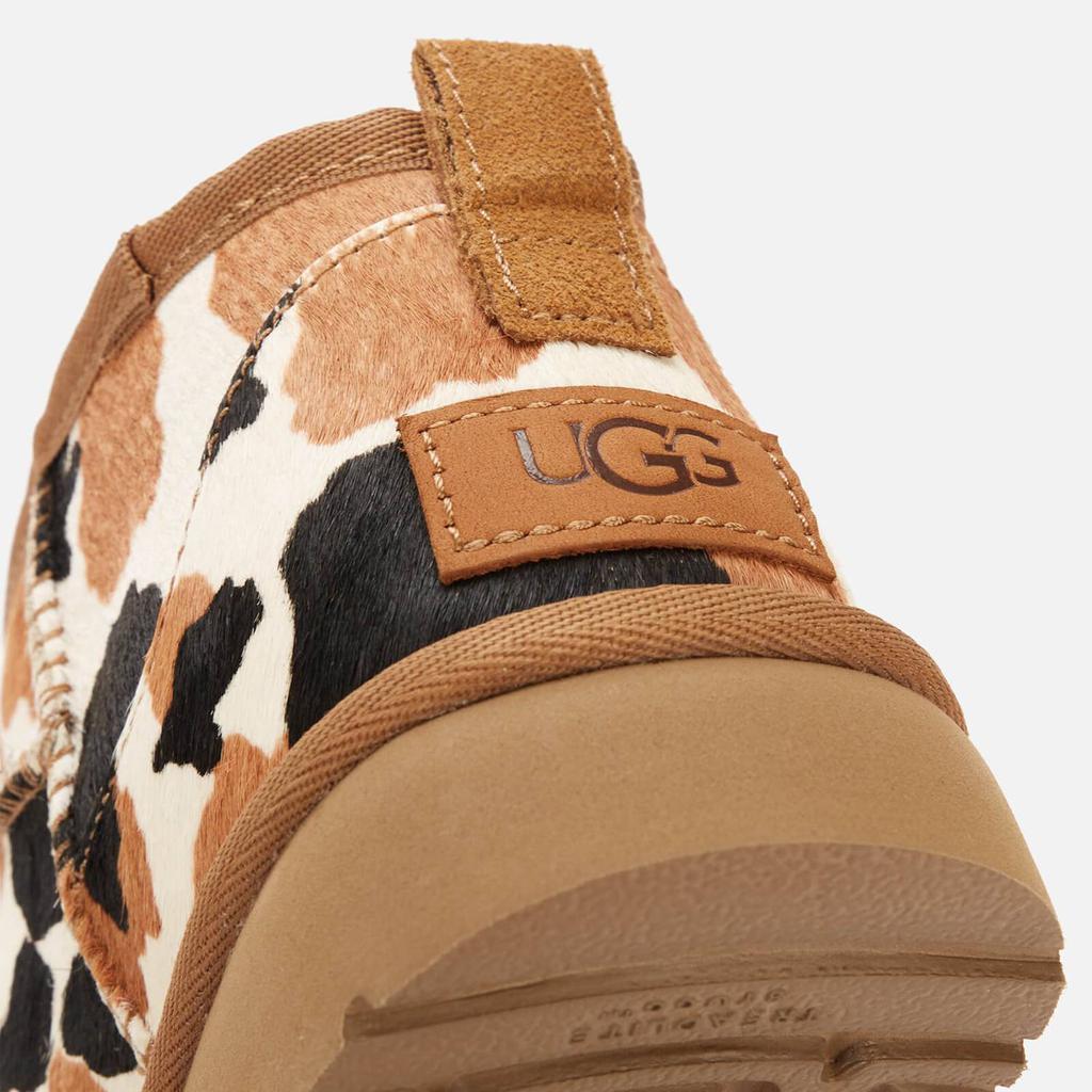 商品UGG|UGG Women's Classic Ultra Mini Cow Print Boots - Chestnut,价格¥800,第6张图片详细描述